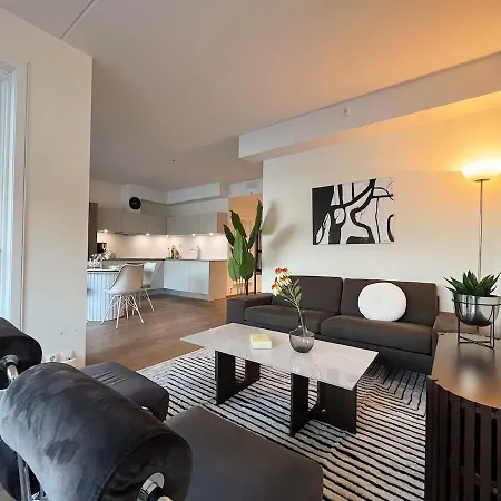 Unmatched Location - Front Row Fjord - 2 Bedrooms *