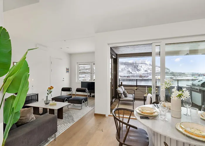 Unmatched Location - Front Row Fjord - 2 Bedrooms